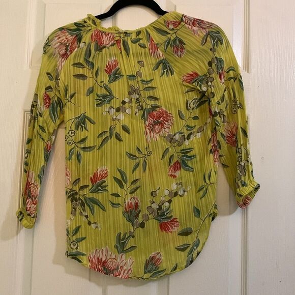 LOFT Yellow Floral Print Blouse XXS Petites - Picture 3 of 4